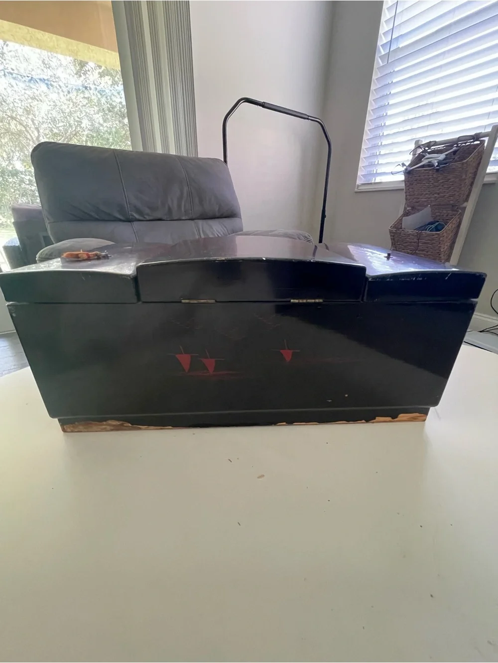 Black/Red Lacquered Wood Jewelry Box w/ Mirror, Velvet Lined Drawers, Asian